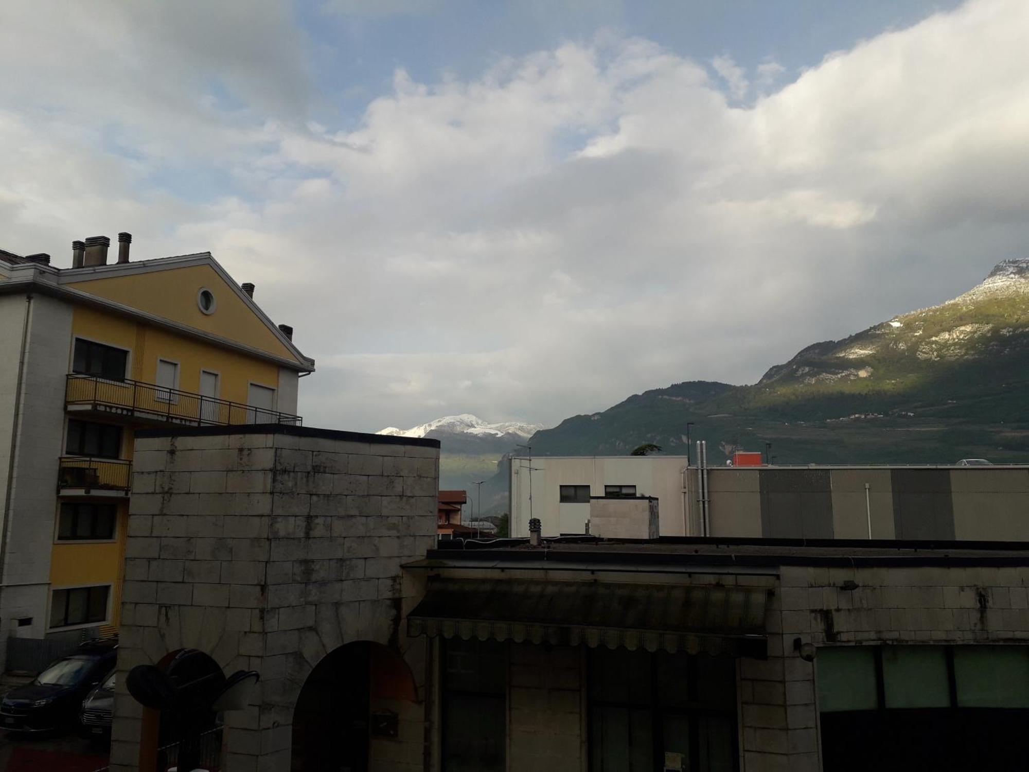 Roveretobnb Rovereto  Esterno foto
